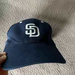Padres hat